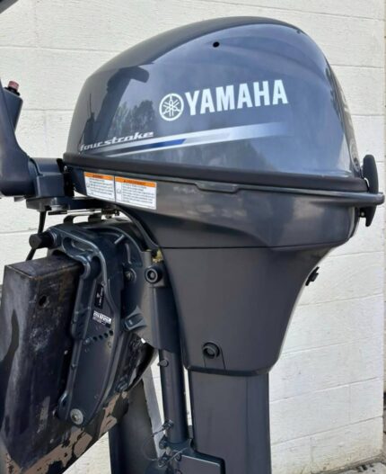 2016 Yamaha 9.9HP 4 Stroke Outboard Motor 1